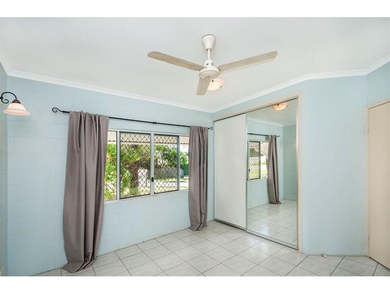 3 Saligna Street, Redlynch QLD 4870