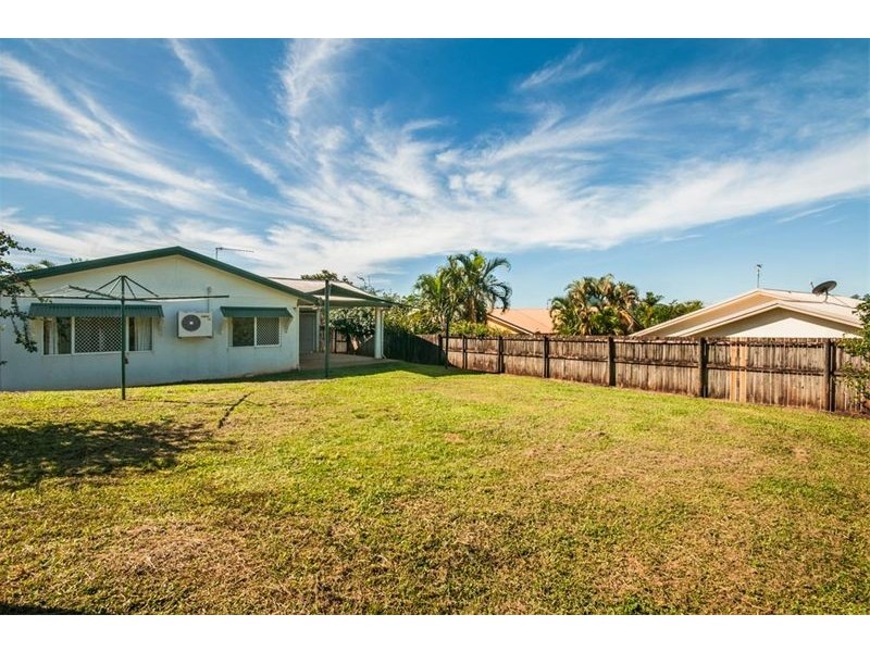 3 Saligna Street, Redlynch QLD 4870