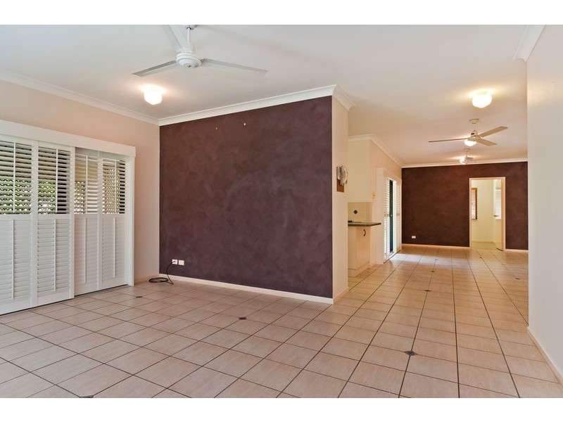 2 Sugar Glider Close, Kamerunga QLD 4870
