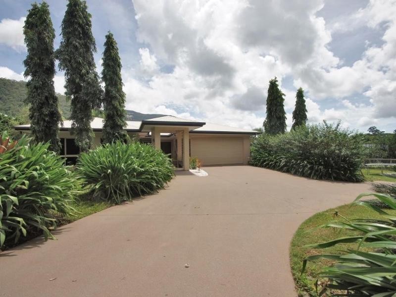 5-7 Mary Parker Drive, Redlynch QLD 4870