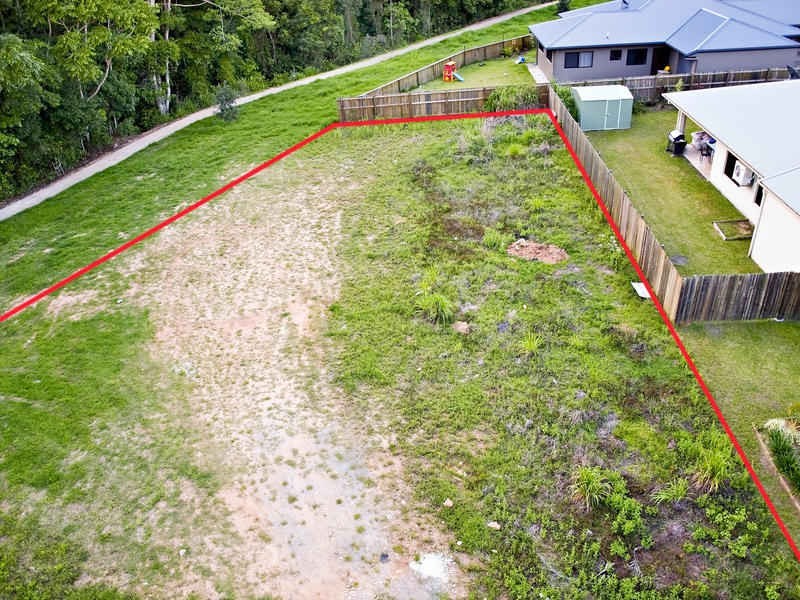 12 Stringer Close, Redlynch QLD 4870