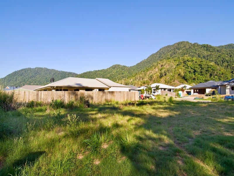 12 Stringer Close, Redlynch QLD 4870