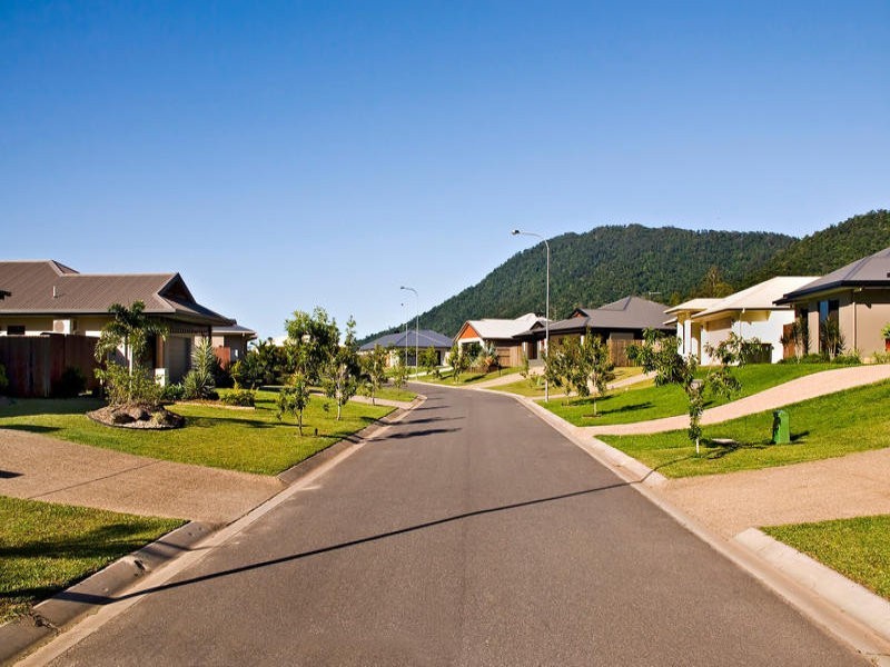 12 Stringer Close, Redlynch QLD 4870