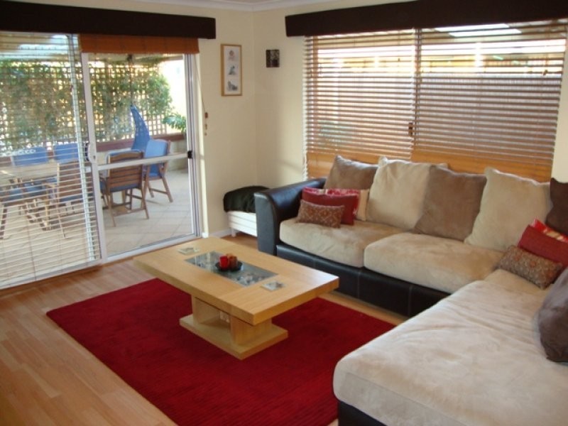 7 Pamplona Boulevard, Port Kennedy WA 6172