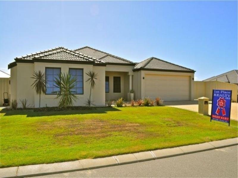 6 Stradbroke Road, Secret Harbour WA 6173