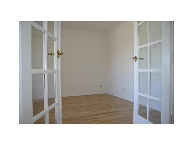 10 Noosa Drive, Secret Harbour WA 6173