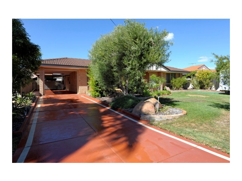 27 Hawker Street, Safety Bay WA 6169