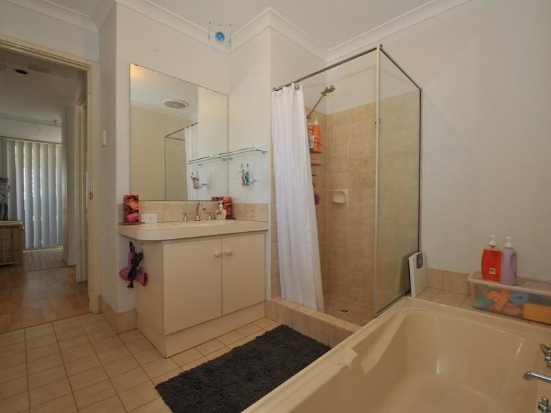 45 Jubilee Drive, Waikiki WA 6169