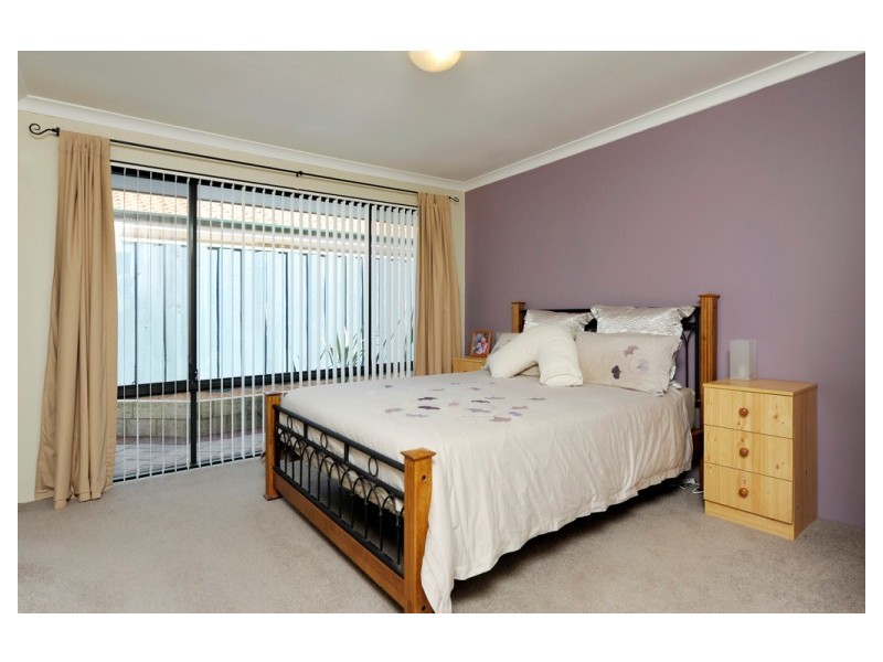 2 Menton Place, Secret Harbour WA 6173