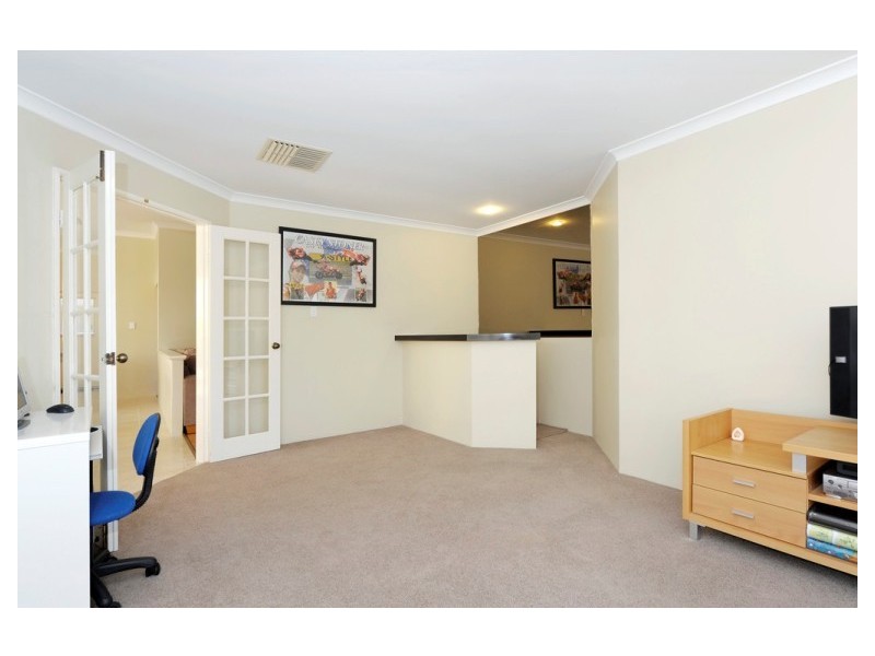 2 Menton Place, Secret Harbour WA 6173