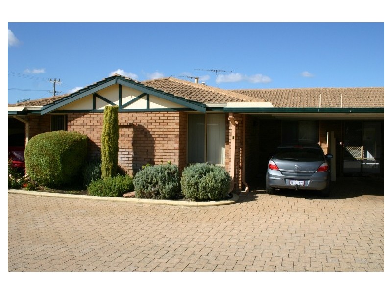 Unit 4 / 14 Hefron Street, Rockingham WA 6168