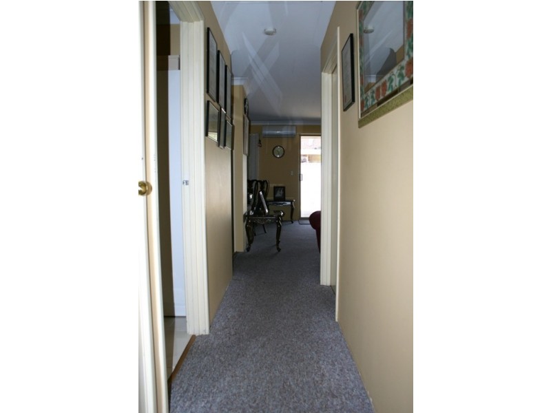 Unit 4 / 14 Hefron Street, Rockingham WA 6168