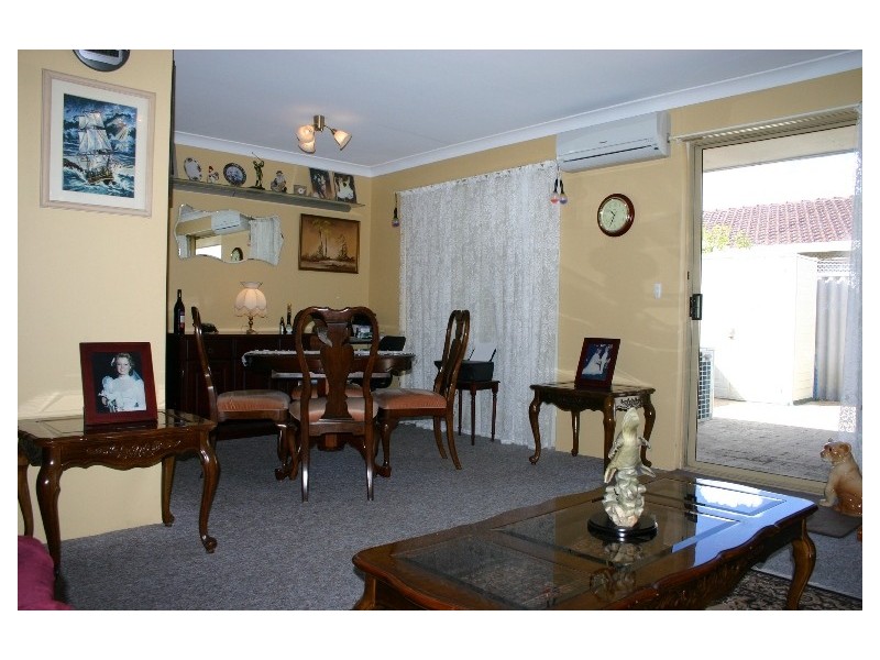 Unit 4 / 14 Hefron Street, Rockingham WA 6168