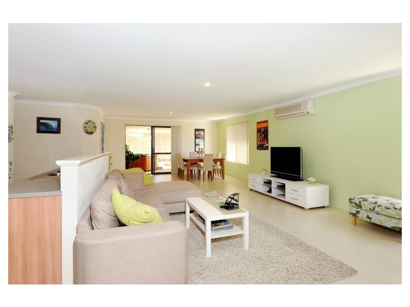 2 Aldersyde Meander, Baldivis WA 6171