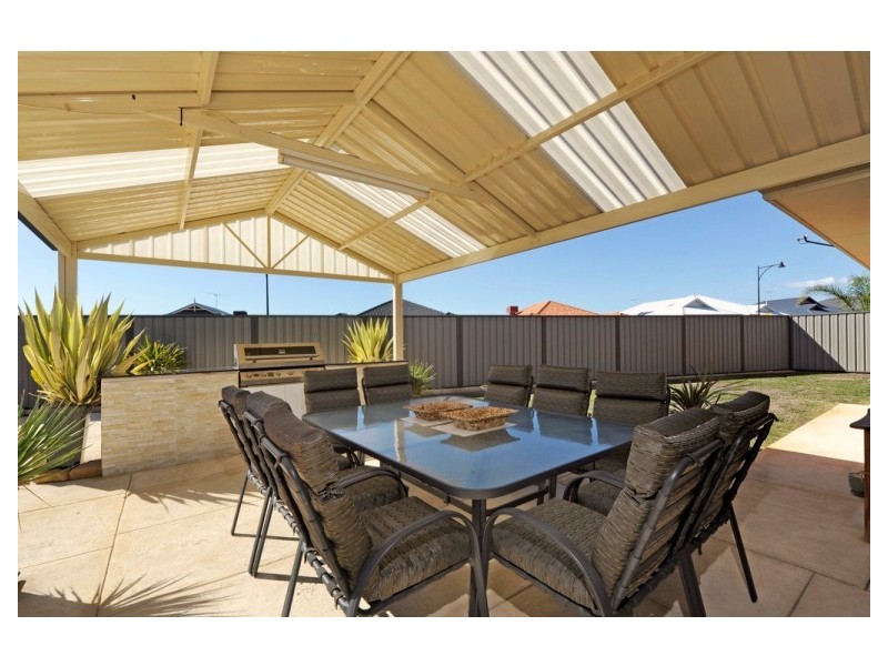 2 Aldersyde Meander, Baldivis WA 6171
