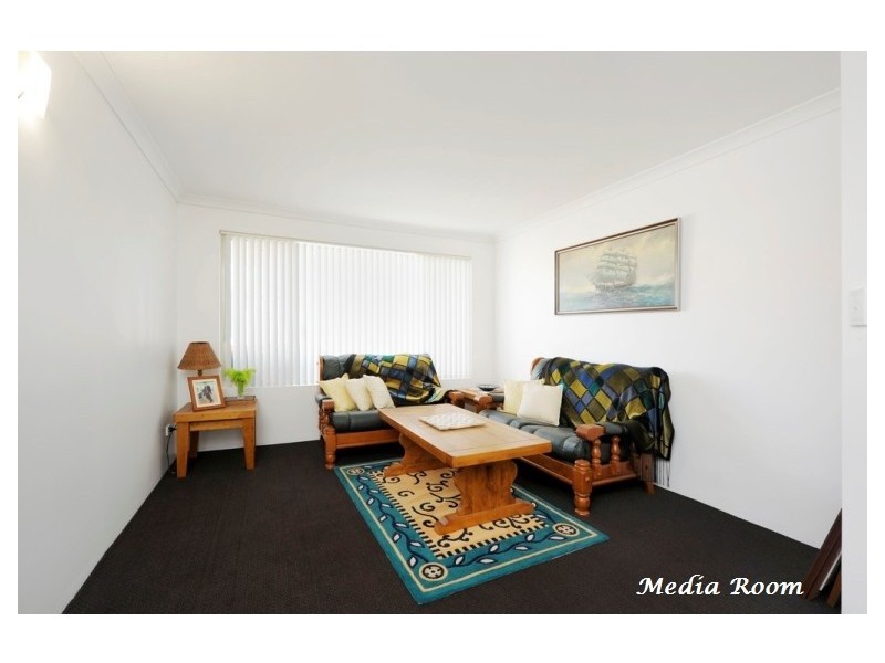 3 Horta Lane, Secret Harbour WA 6173