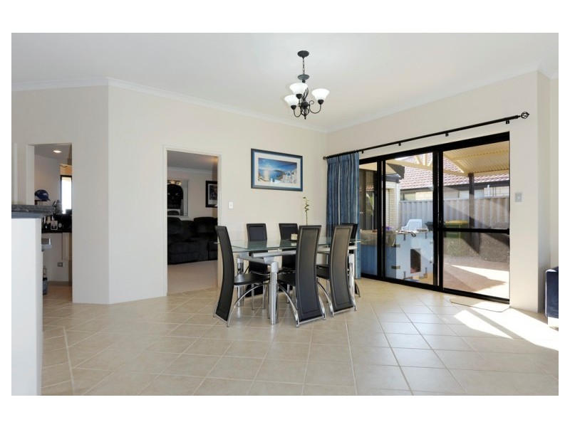 42 Morfontaine Parade, Port Kennedy WA 6172
