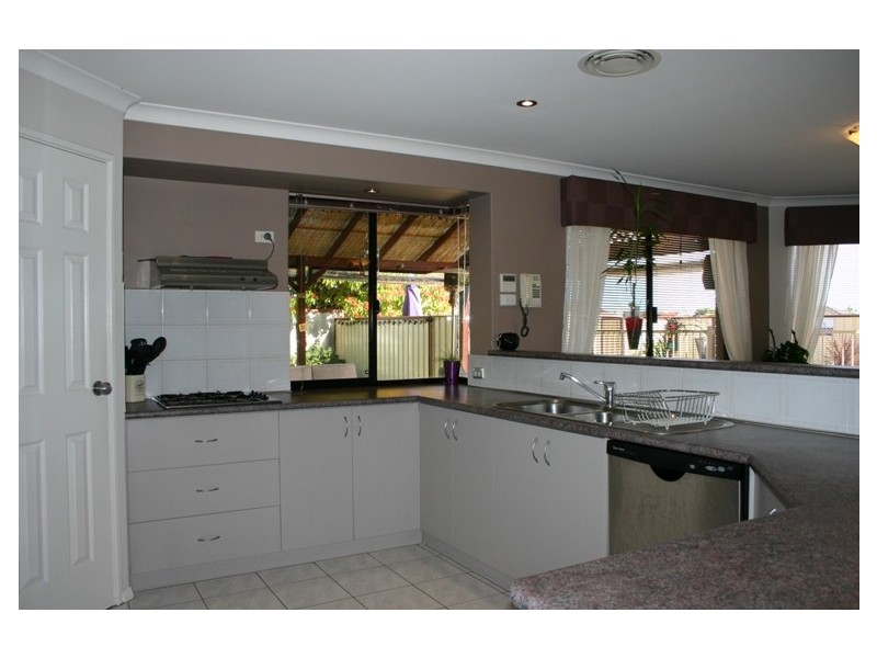 14 Sete Green, Secret Harbour WA 6173