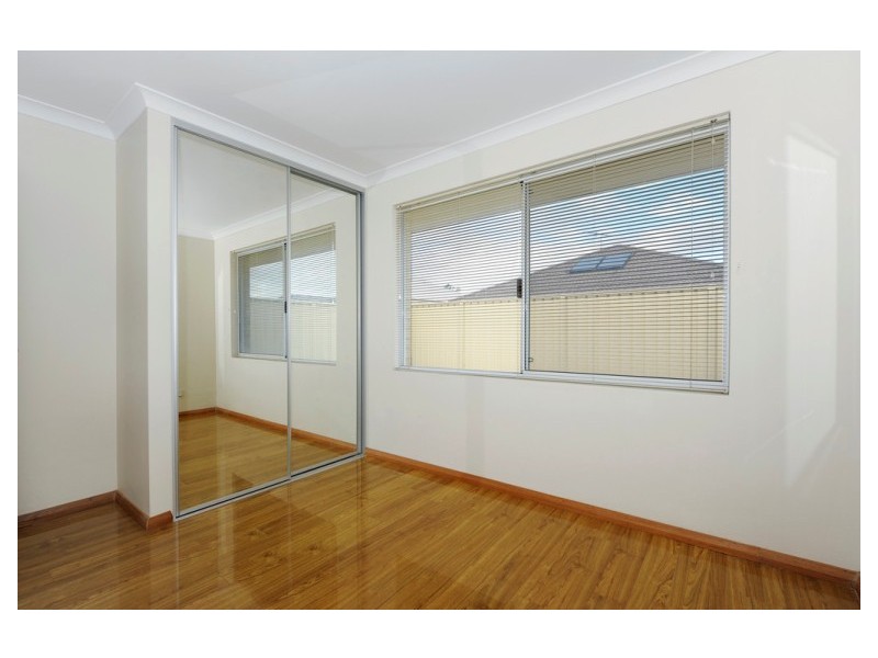 7 Woorabinda Rise, Lakelands WA 6180