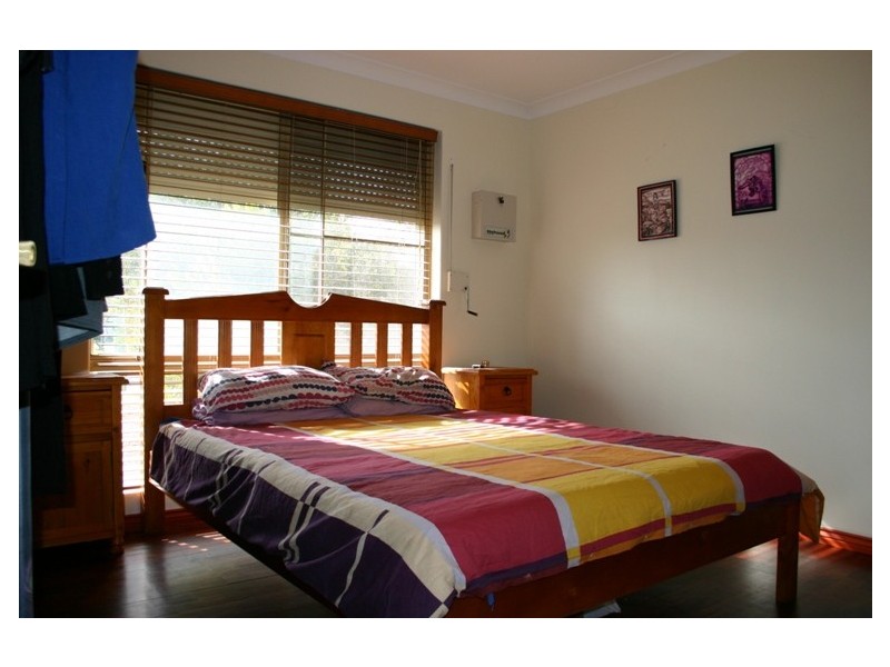 4 Lyons Court, Cooloongup WA 6168