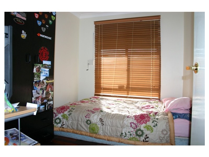 4 Lyons Court, Cooloongup WA 6168