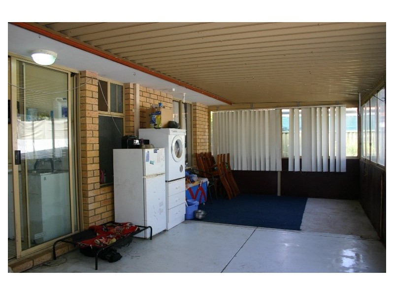 4 Lyons Court, Cooloongup WA 6168