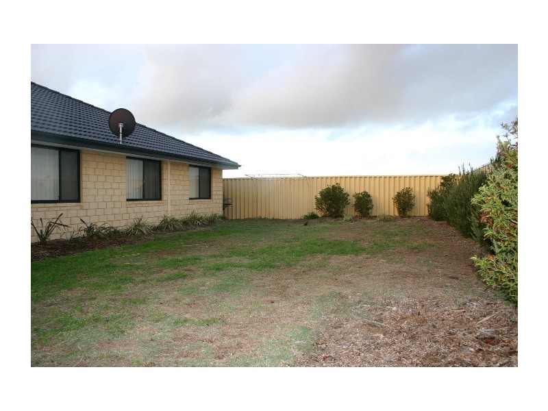 13 Mandalay Bend, Secret Harbour WA 6173