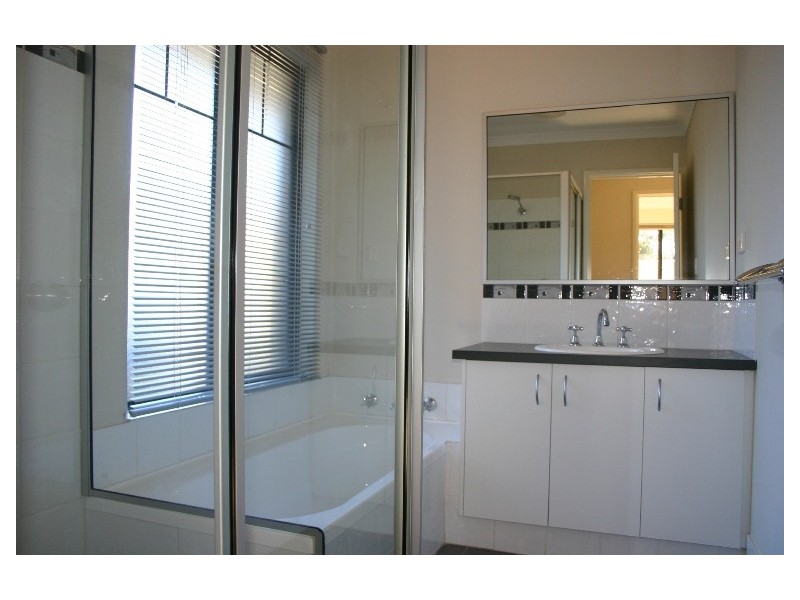 Unit 5 – 2 Shelley Cove, Greenfields WA 6210