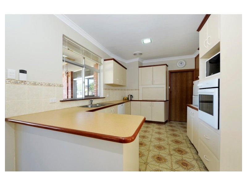 139 Penguin Road, Safety Bay WA 6169