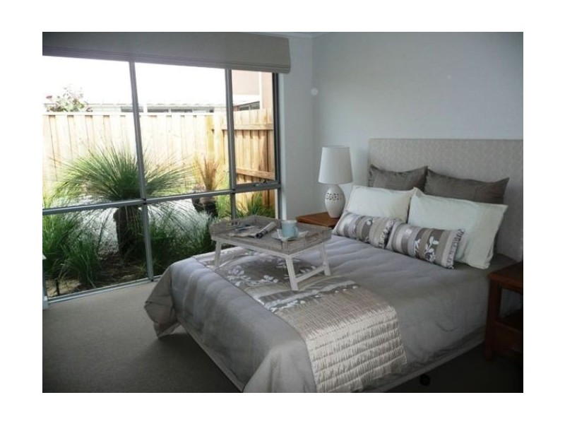 116 Boardwalk Boulevard, Halls Head WA 6210