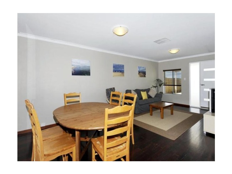 56 Rae Road, Safety Bay WA 6169