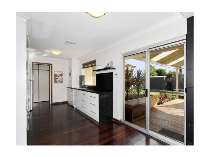 56 Rae Road, Safety Bay WA 6169