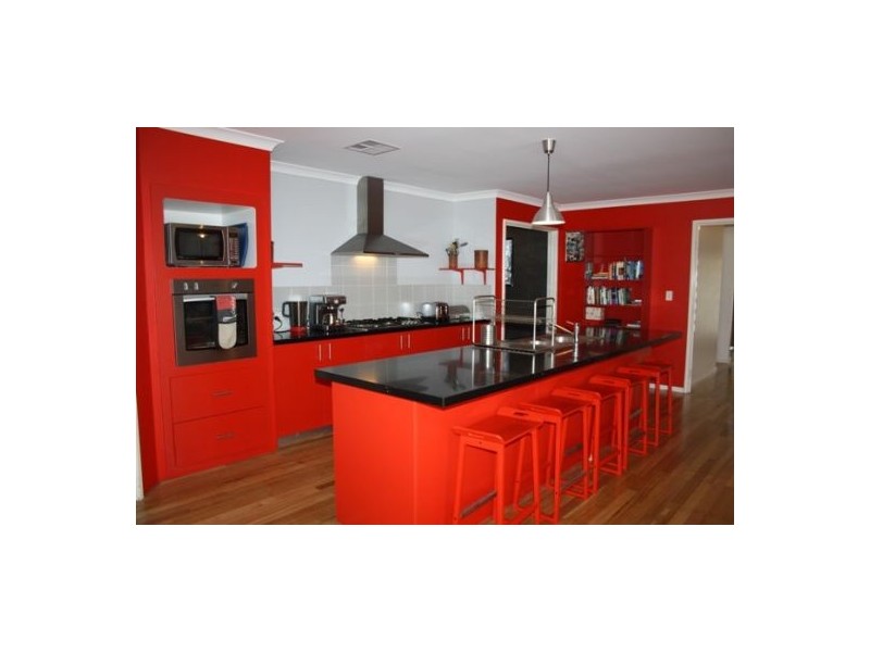 5 Epsilon Drive, Rockingham WA 6168