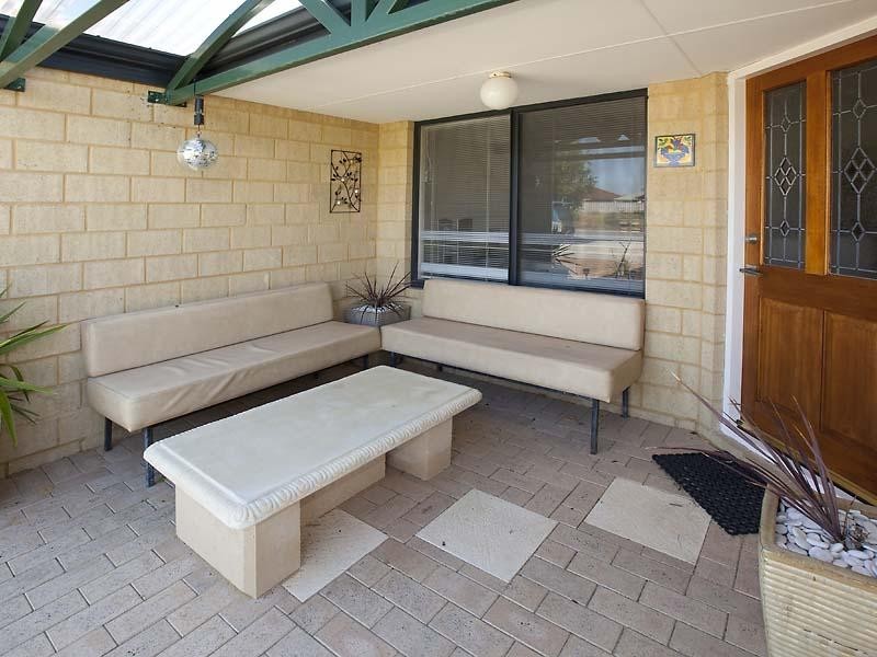 52 Highlander Parade, Rockingham WA 6168