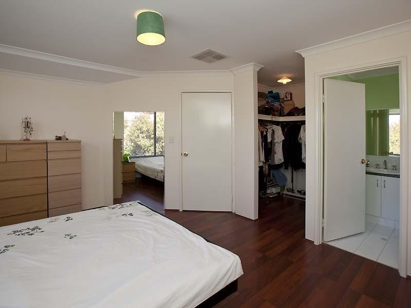 52 Highlander Parade, Rockingham WA 6168