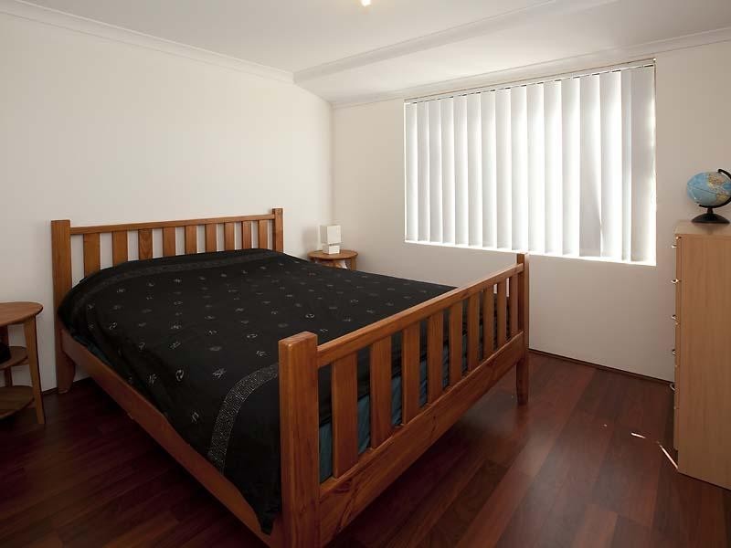 52 Highlander Parade, Rockingham WA 6168