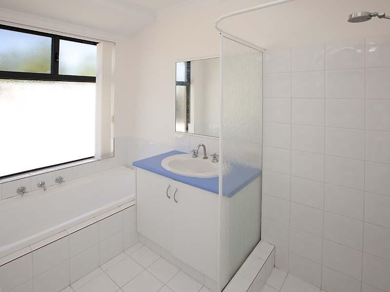 52 Highlander Parade, Rockingham WA 6168