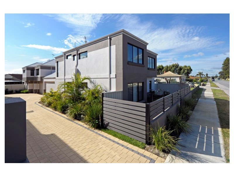 10D Parkin Street, Rockingham WA 6168