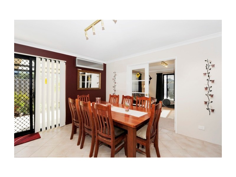 35 Valheru Avenue, Rockingham WA 6168