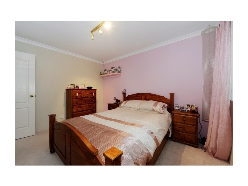 35 Valheru Avenue, Rockingham WA 6168