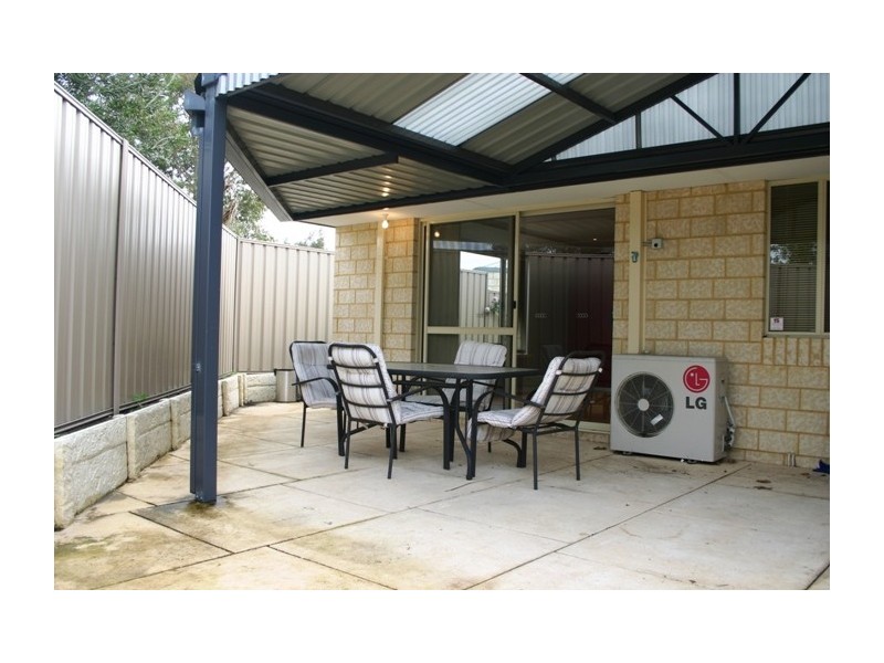 21 Amherst Road, Canning Vale WA 6155