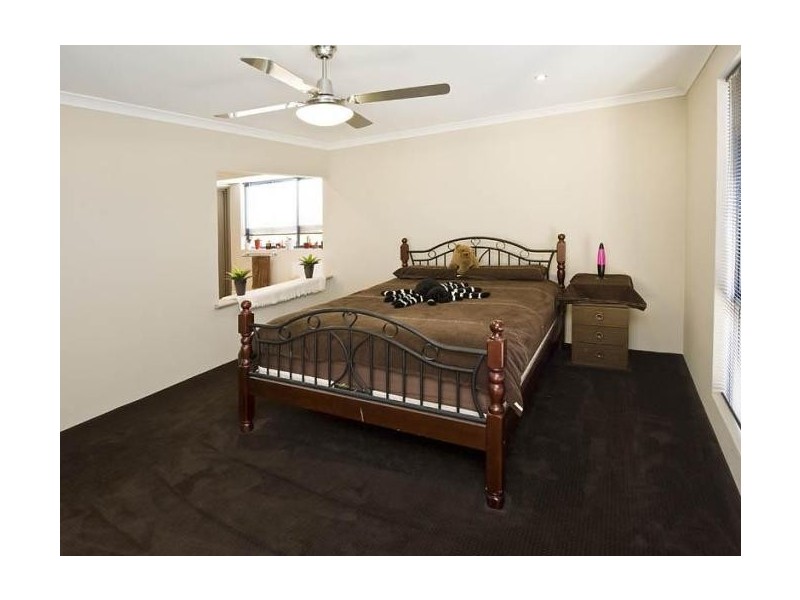 16 Waterview Way, Singleton WA 6175