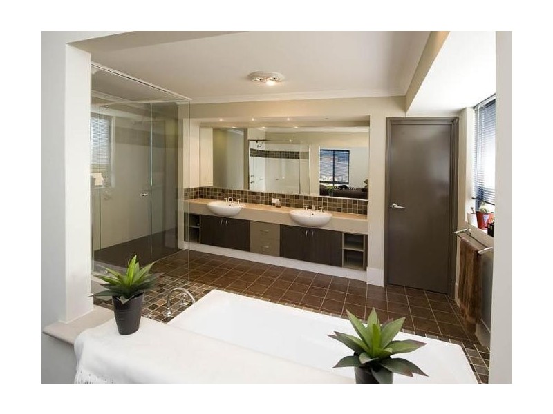 16 Waterview Way, Singleton WA 6175