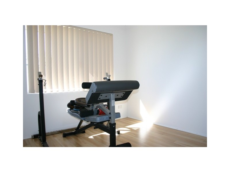 10 Noosa Drive, Secret Harbour WA 6173