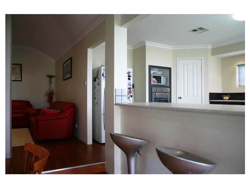 82 Miltona Drive, Secret Harbour WA 6173