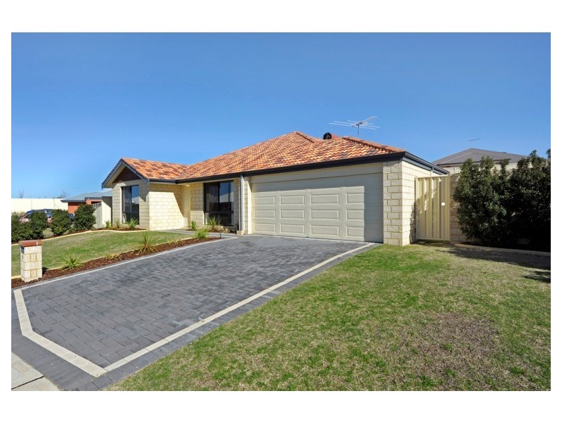 18 Waring Heights, Baldivis WA 6171