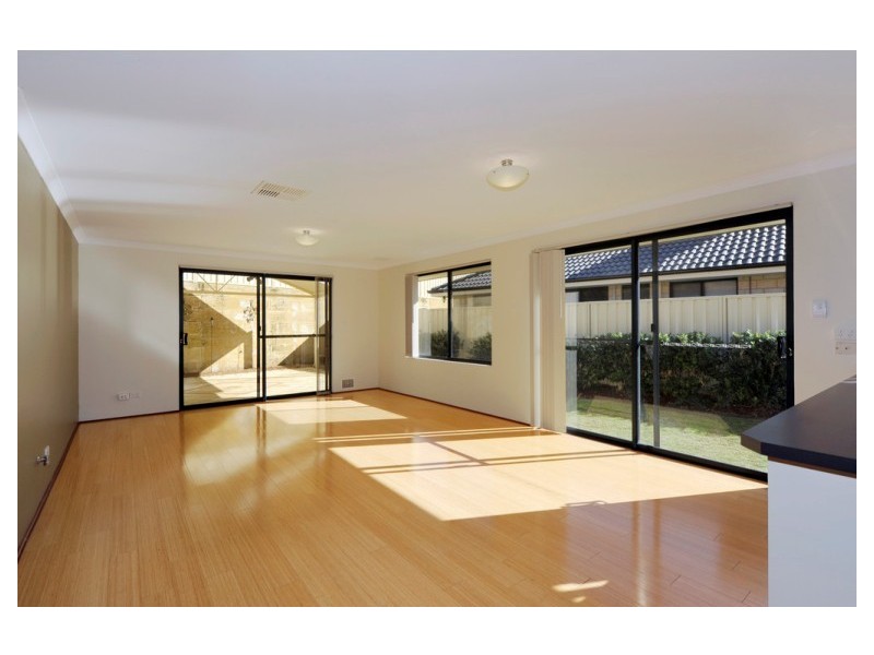 18 Waring Heights, Baldivis WA 6171