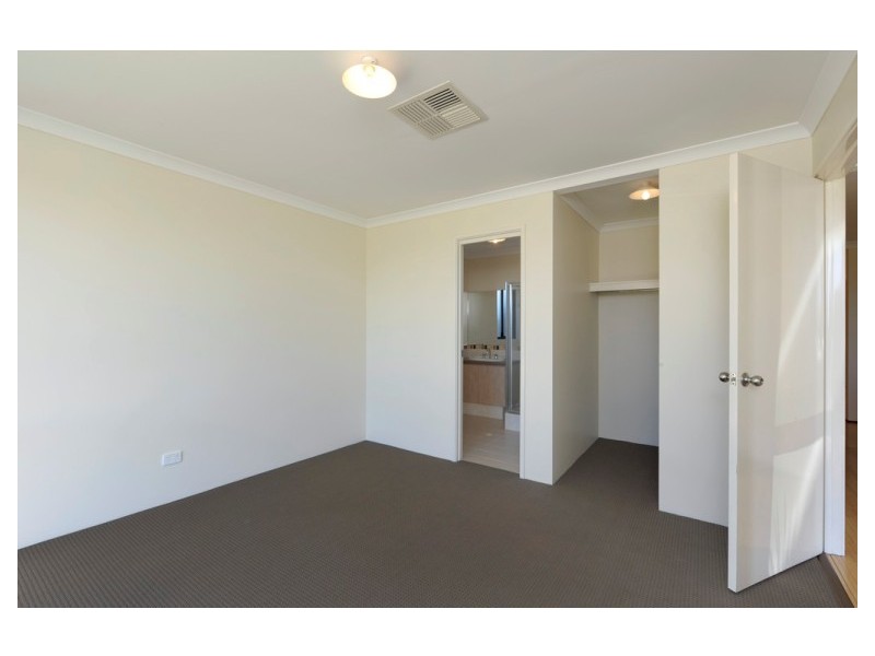 18 Waring Heights, Baldivis WA 6171