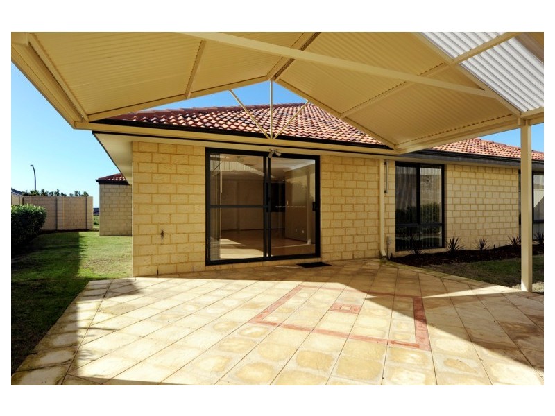 18 Waring Heights, Baldivis WA 6171