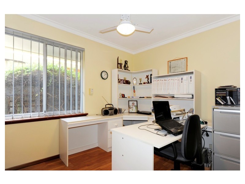 36 Frederick Street, Shoalwater WA 6169